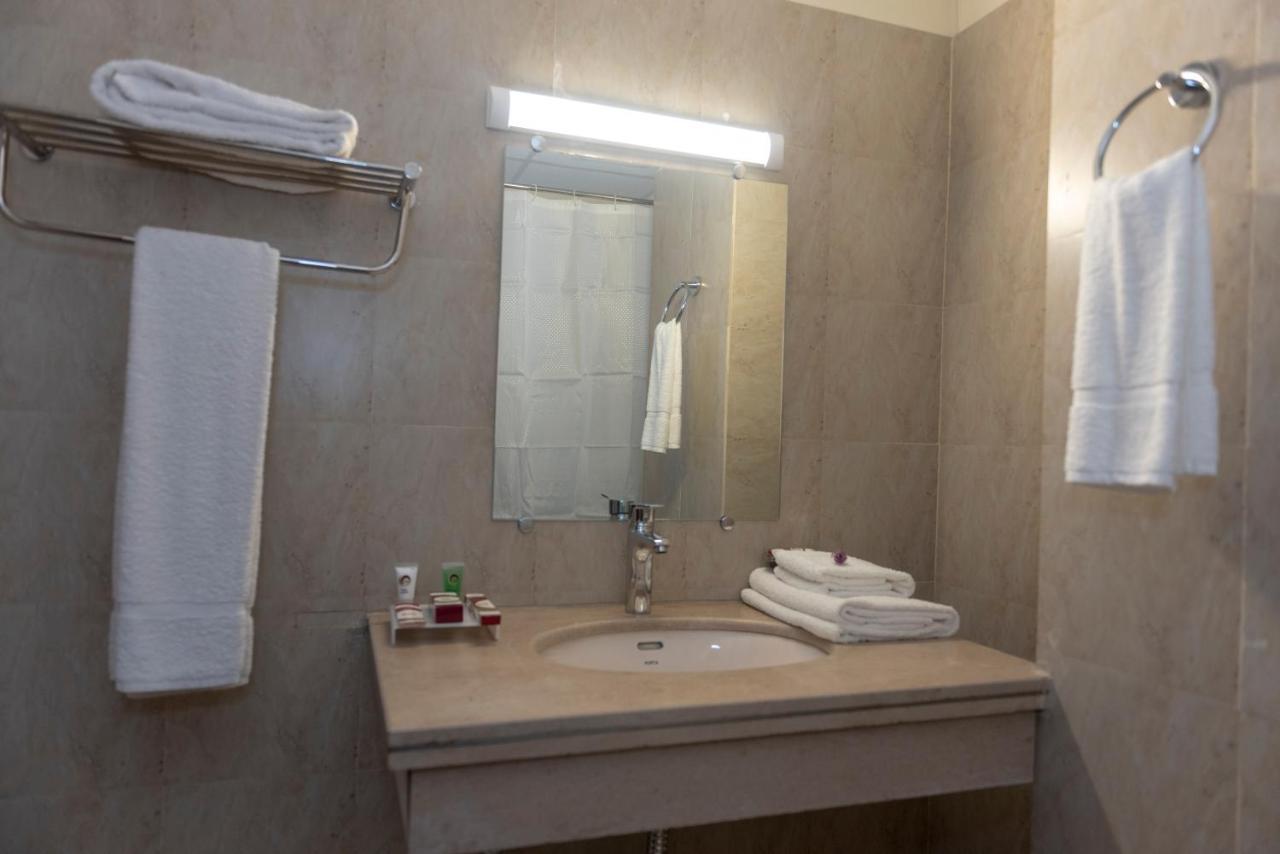 Hotel One Naran Exterior foto